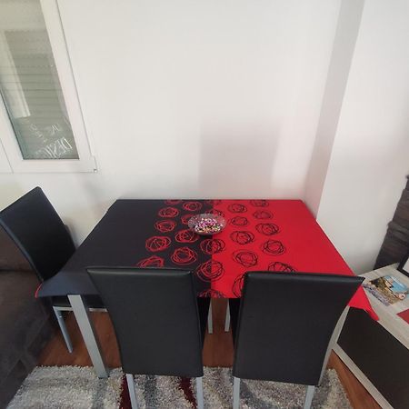 Apartamento Cerca Plaza Pilar Сарагоса Екстер'єр фото